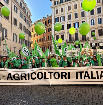 Cia Calabria a Montecitorio il 21 ottobre: 30 agricoltori in presidio contro la crisi del settore